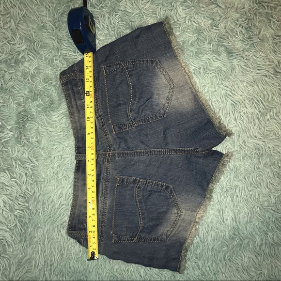 Skull shorts - Picture 2 of 5